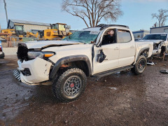 Toyota TACOMA 2022 — Copart