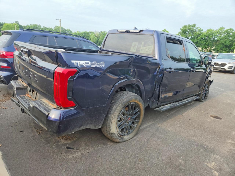 Toyota TUNDRA 2024 — Copart