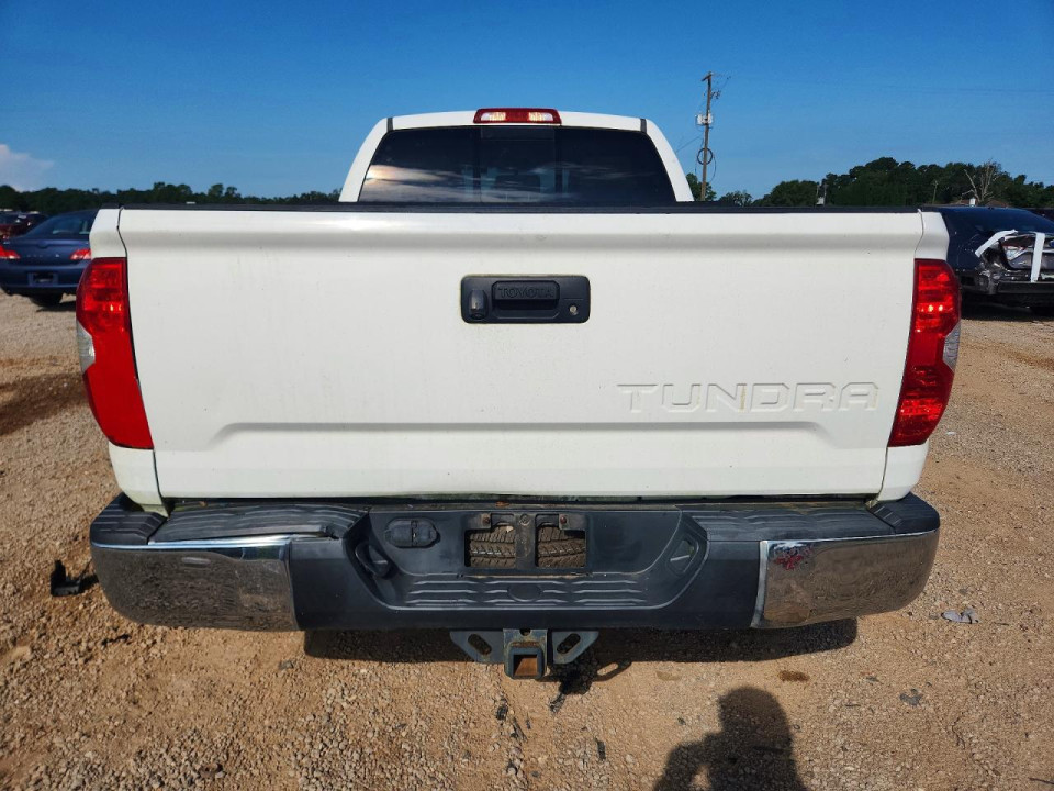 Toyota TUNDRA 2015 — Copart