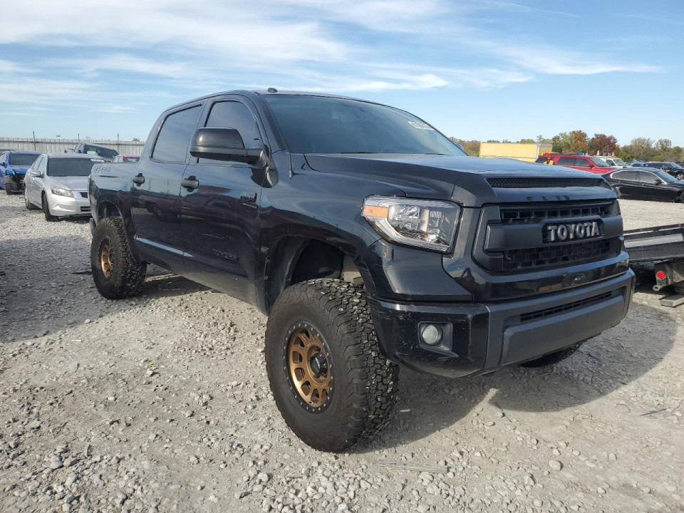 Toyota TUNDRA 2015 — Copart