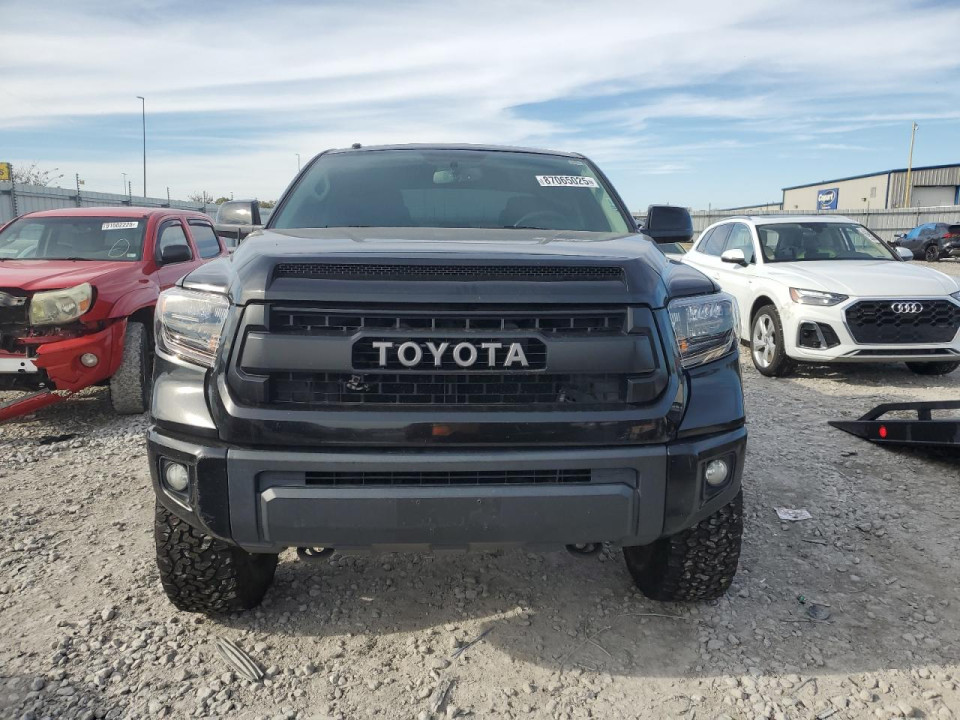 Toyota TUNDRA 2015 — Copart