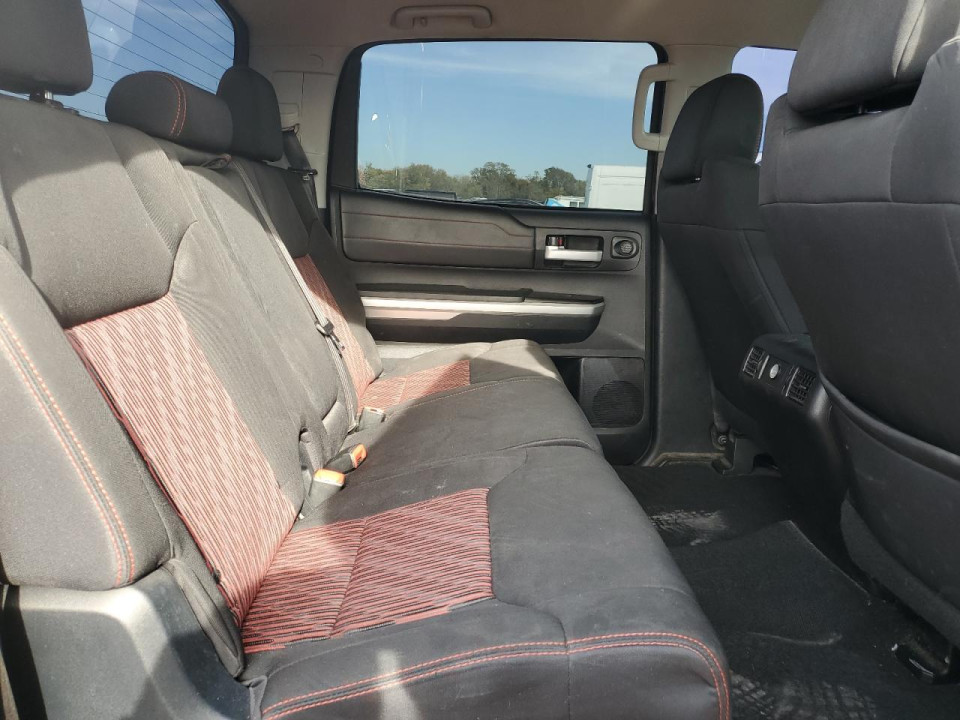 Toyota TUNDRA 2015 — Copart