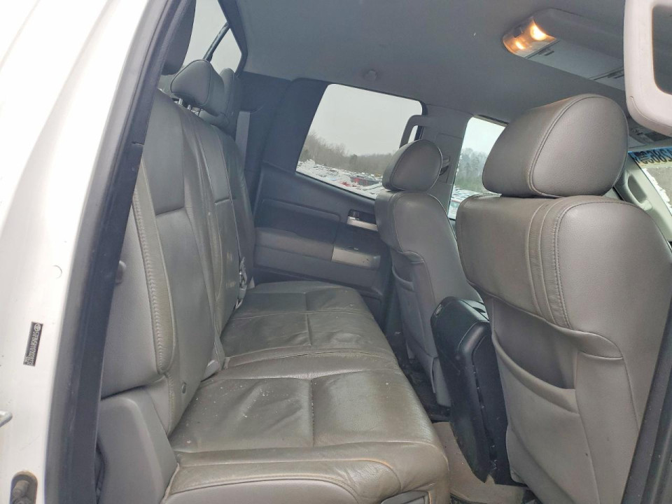 Toyota TUNDRA 2007 из США