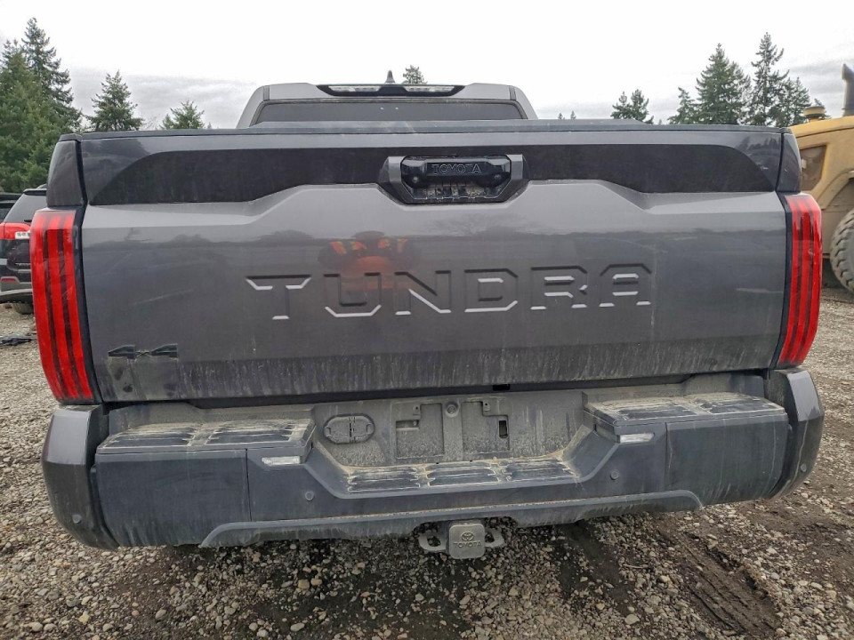 Toyota TUNDRA 2024 — Copart