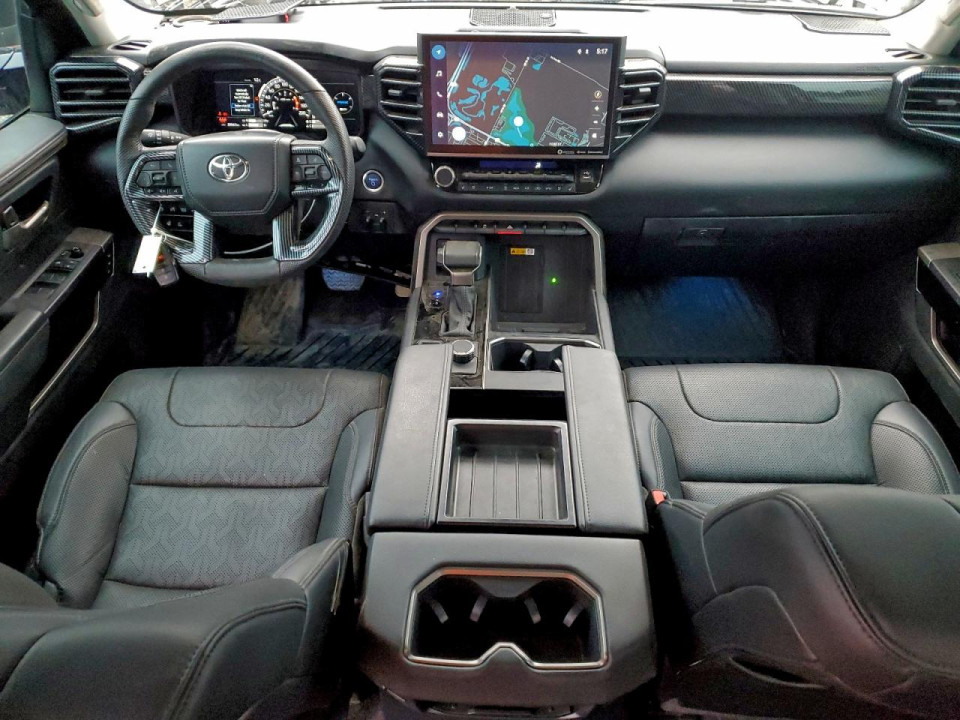Toyota TUNDRA 2024 — Copart