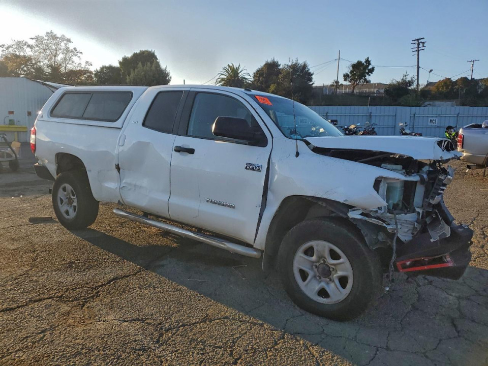 Toyota TUNDRA 2017 — Copart