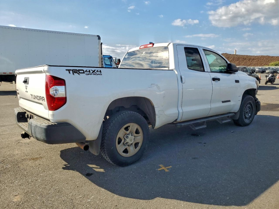 Toyota TUNDRA 2020 — Copart