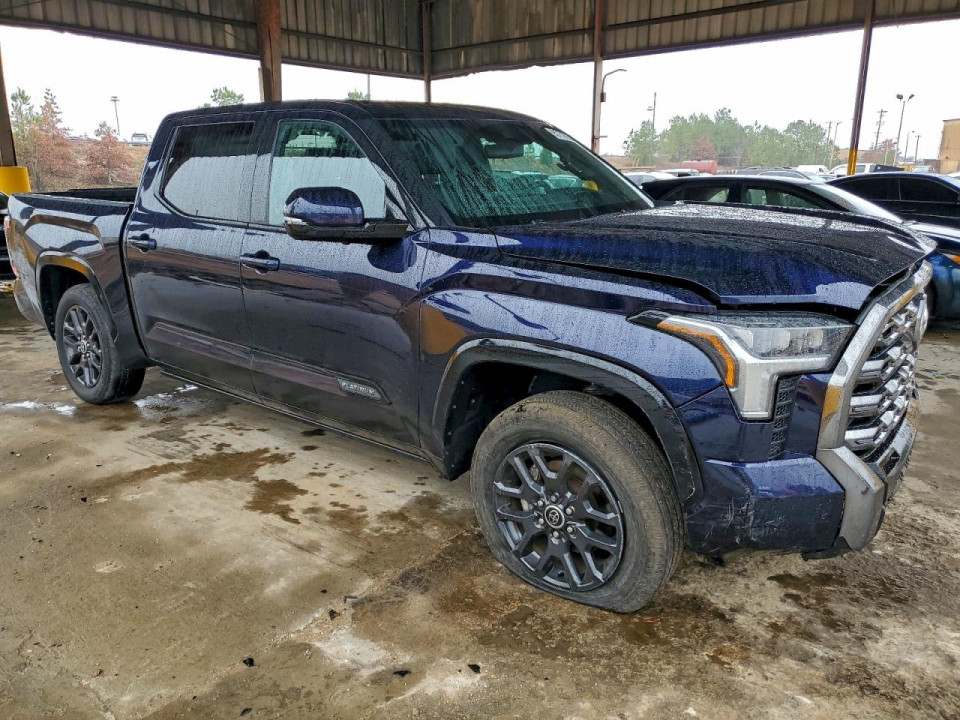 Toyota TUNDRA 2023 — Copart