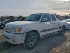 Toyota TUNDRA 2005