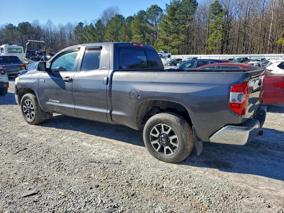 Toyota TUNDRA 2015 — Copart