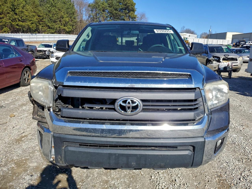 Toyota TUNDRA 2015 — Copart