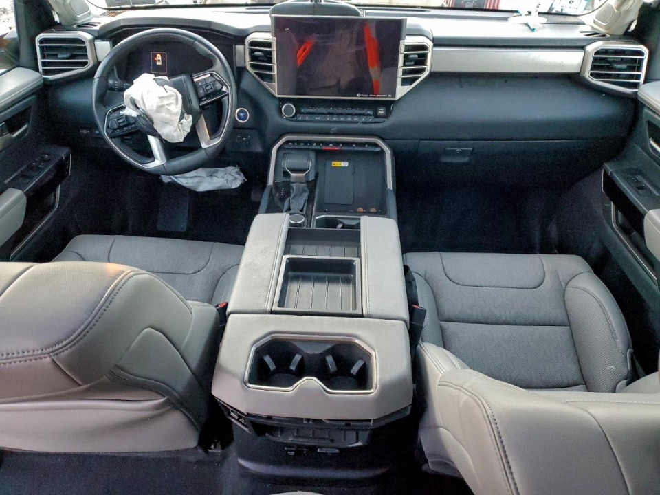 Toyota TUNDRA 2024 — Copart