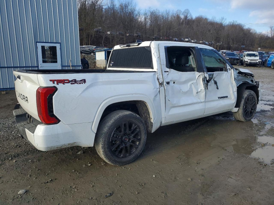 Toyota TUNDRA 2024 — Copart