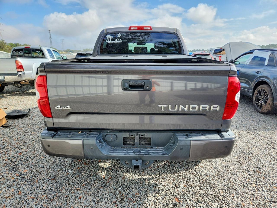 Toyota TUNDRA 2017 — Copart