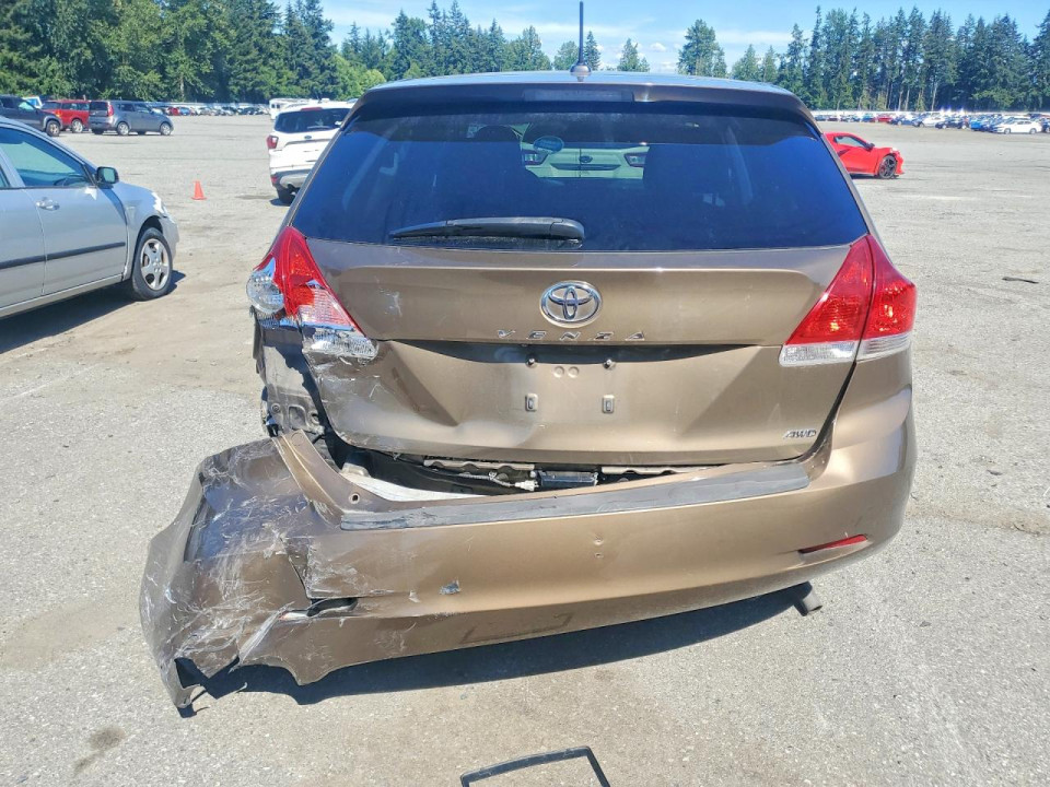 Toyota VENZA 2011 — Copart