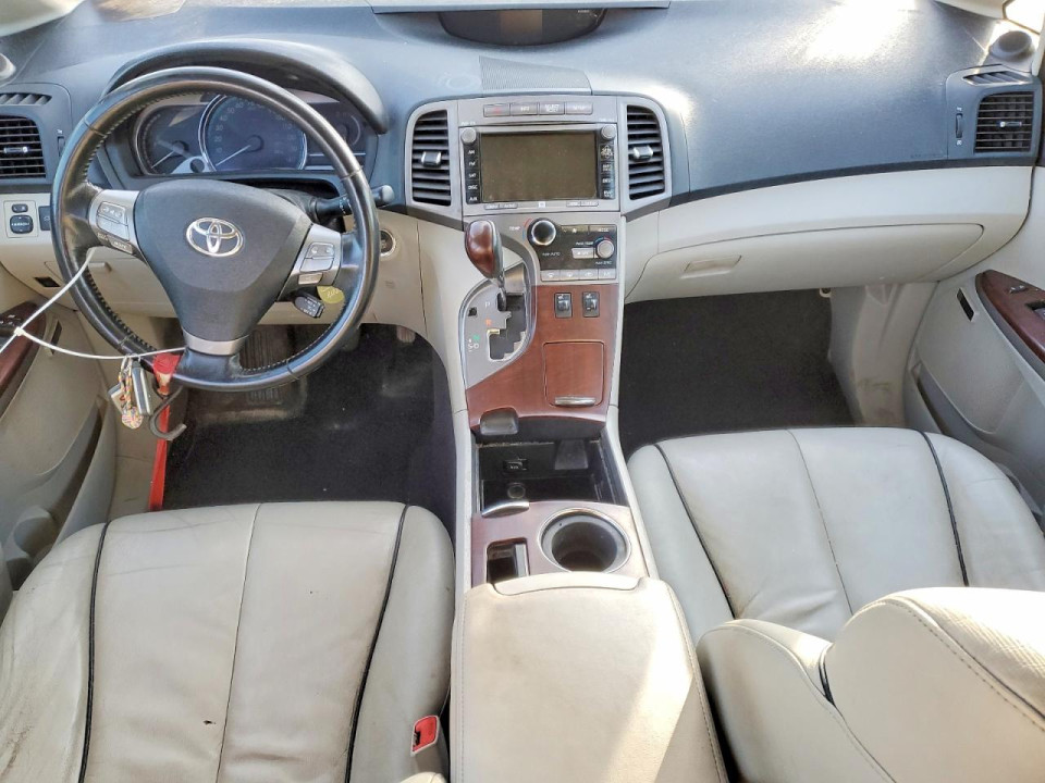Toyota VENZA 2009 — Copart