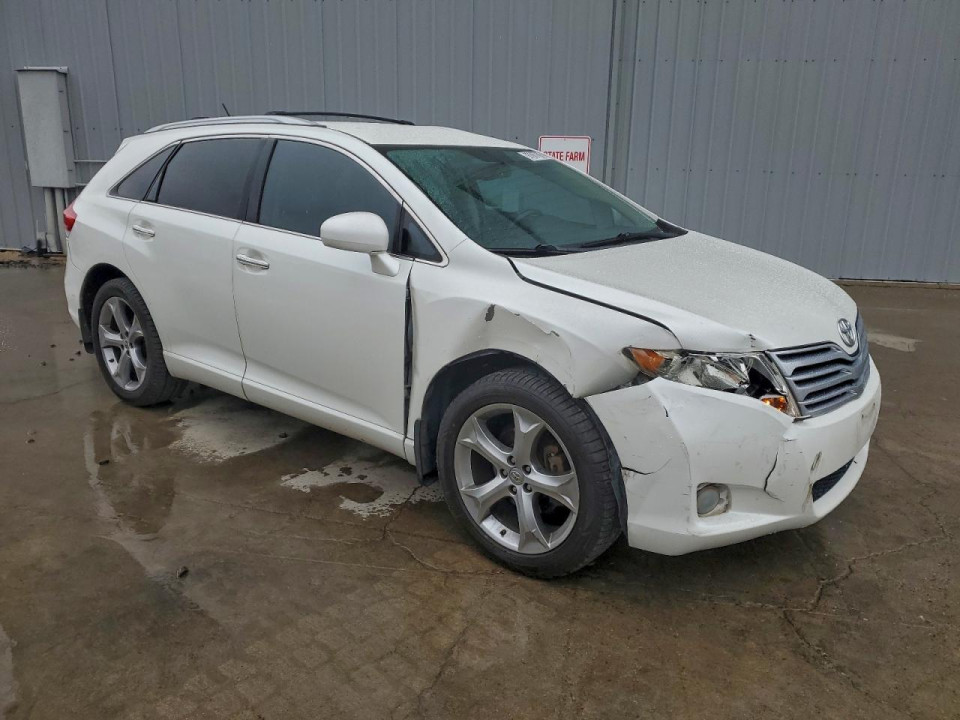 Toyota VENZA 2009 — Copart