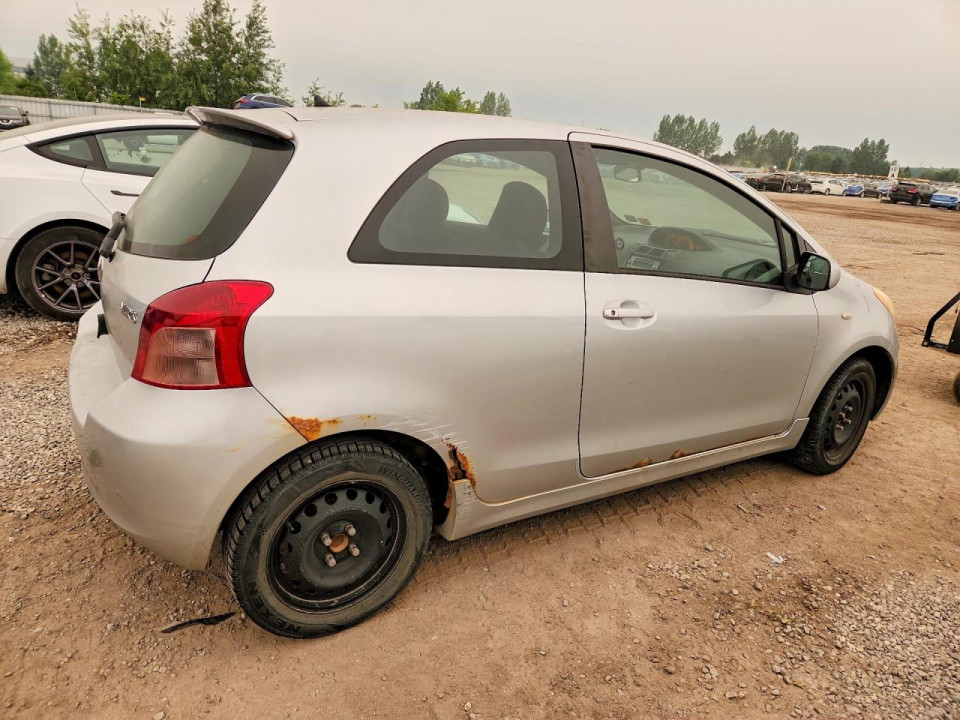 Toyota YARIS 2006 — Copart