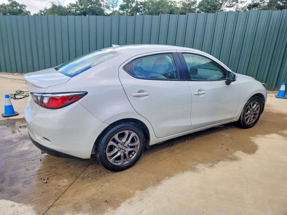 Toyota YARIS 2020 — Copart