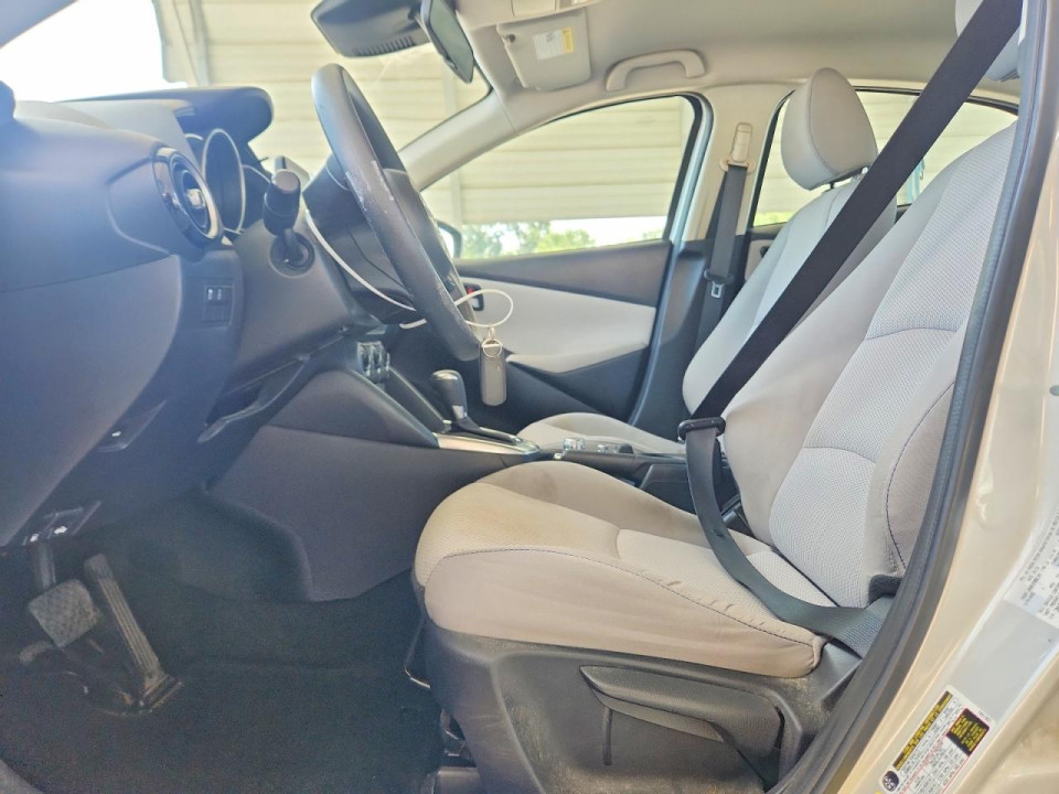 Toyota YARIS 2020 — Copart