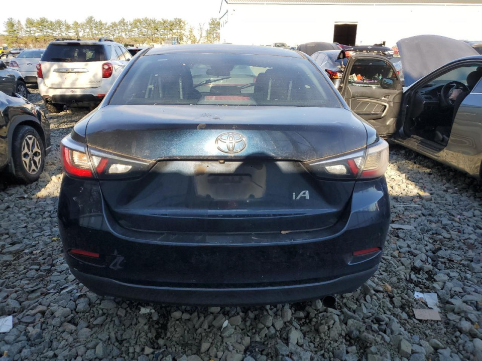 Toyota YARIS 2017 — Copart