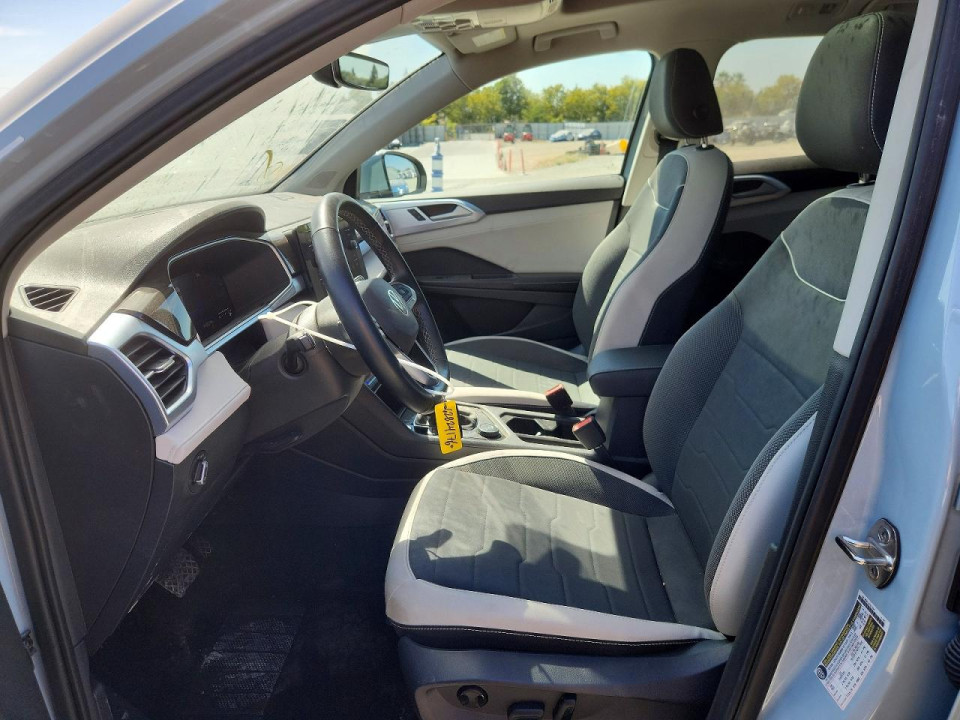 Volkswagen TAOS SE 2025 — Copart