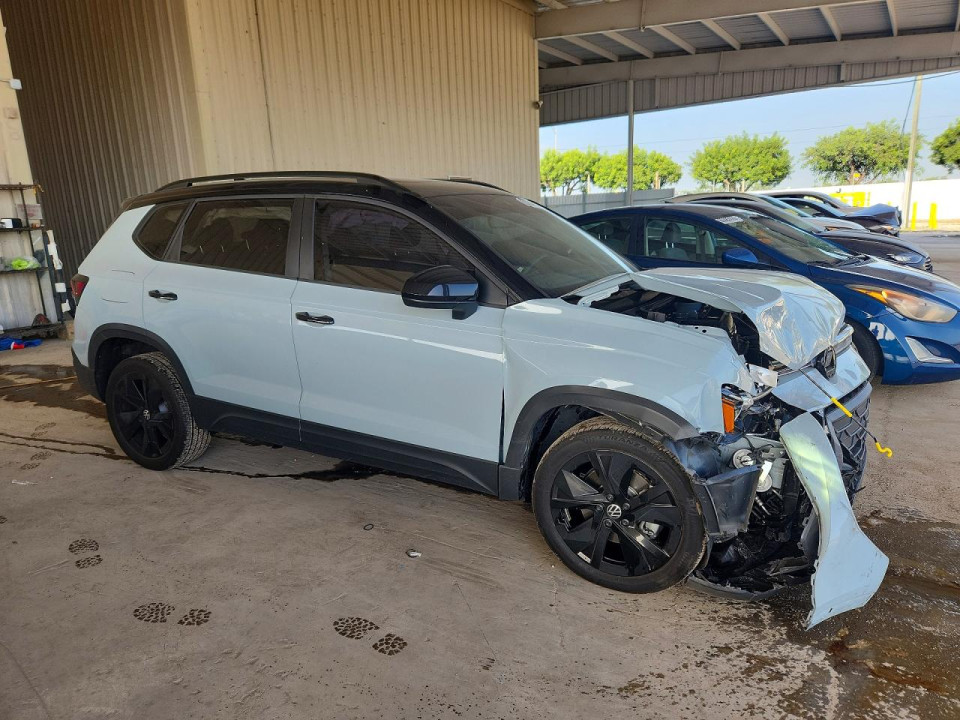 Volkswagen TAOS SE BLACK 2025 — Copart