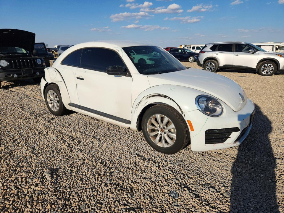 Volkswagen BEETLE 2017 — Copart