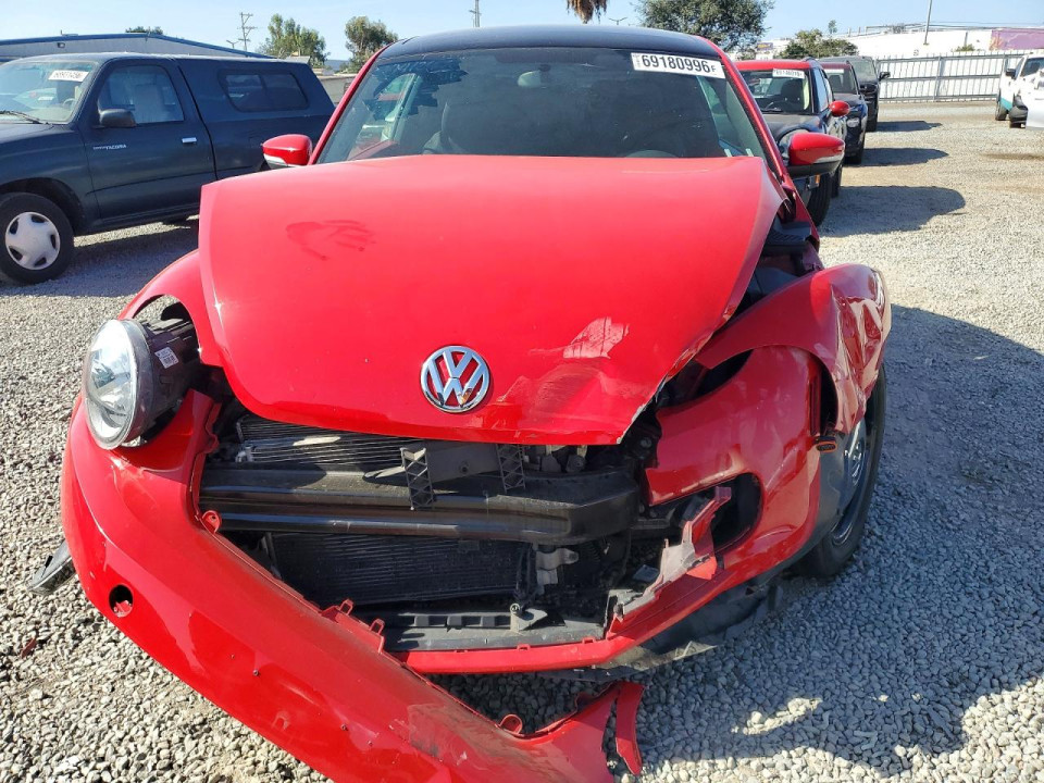 Volkswagen BEETLE 2015 — Copart