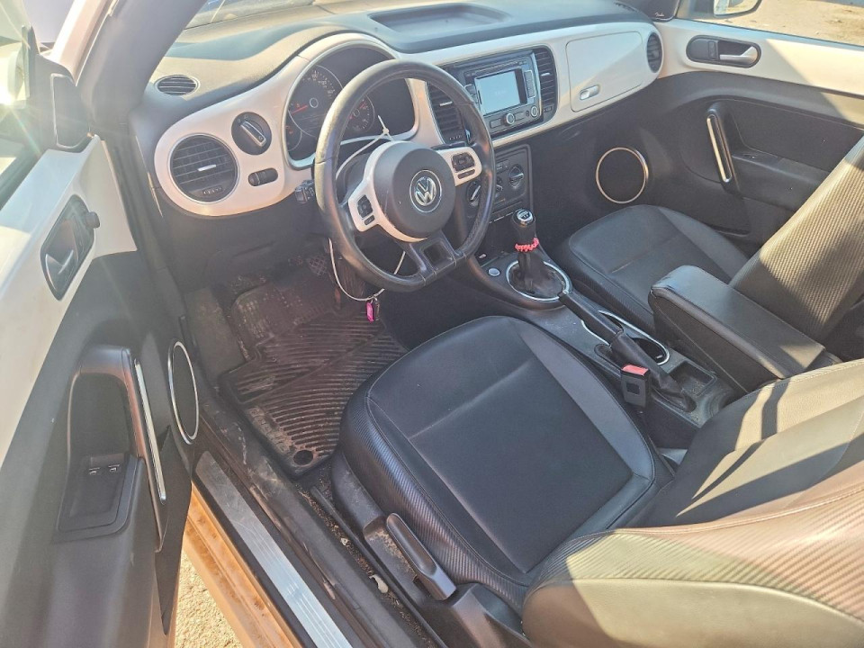Volkswagen BEETLE 2012 — Copart