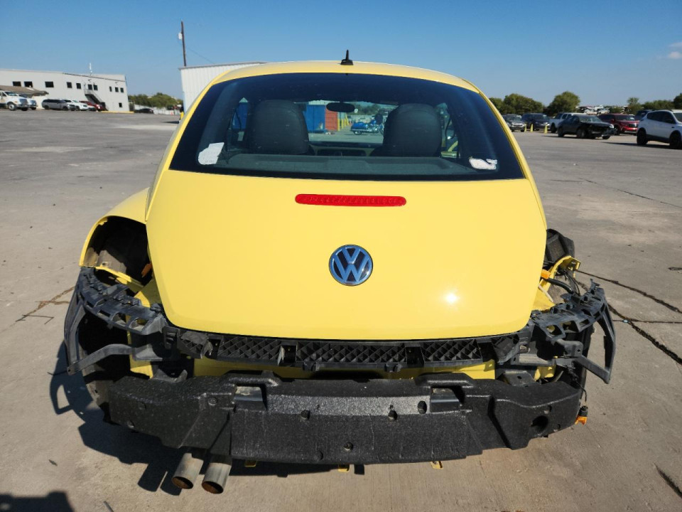 Volkswagen BEETLE 2013 — Copart