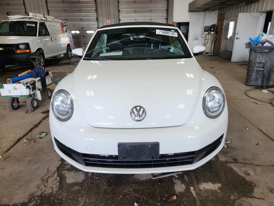 Volkswagen BEETLE 2013 — Copart