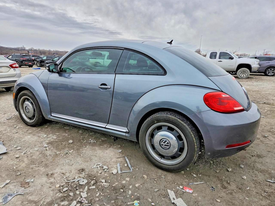 Volkswagen BEETLE 2012 — Copart