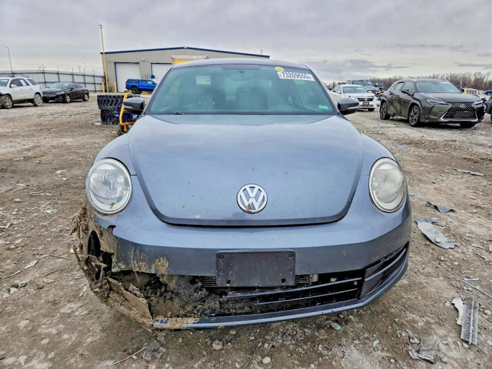 Volkswagen BEETLE 2012 — Copart