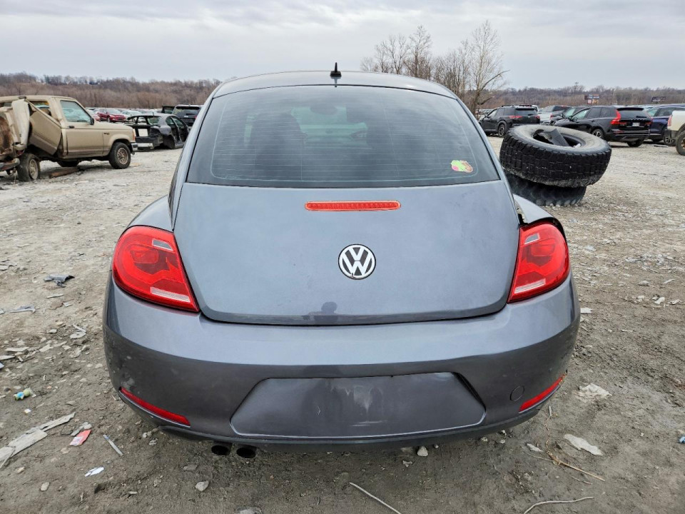 Volkswagen BEETLE 2012 — Copart