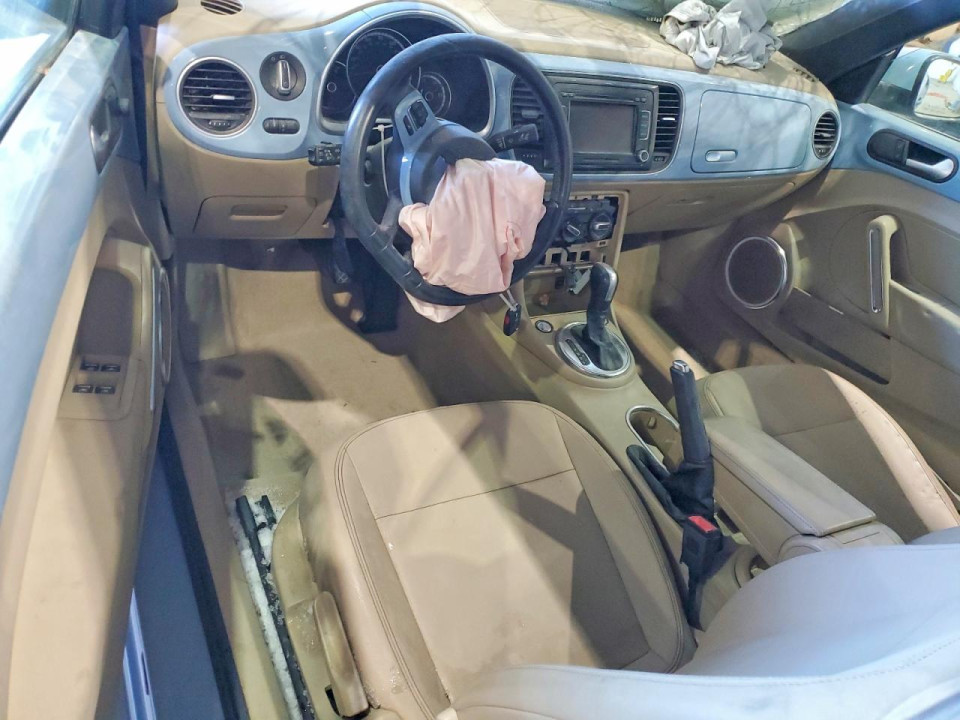 Volkswagen BEETLE 2013 — Copart
