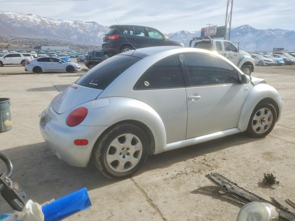 Volkswagen BEETLE 2002 — Copart