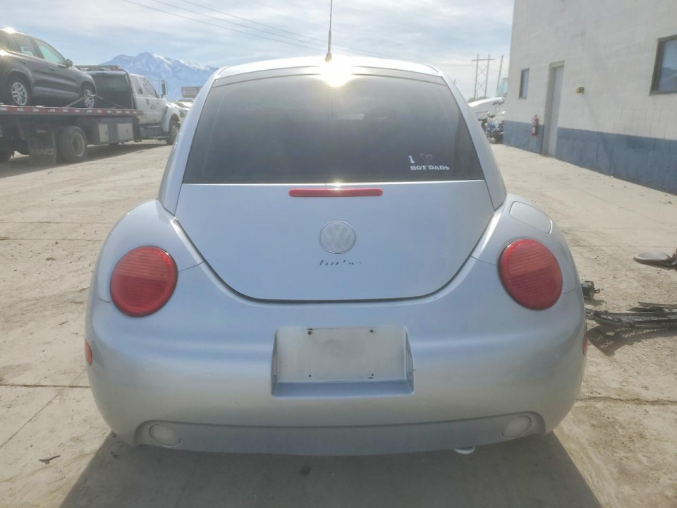 Volkswagen BEETLE 2002 — Copart
