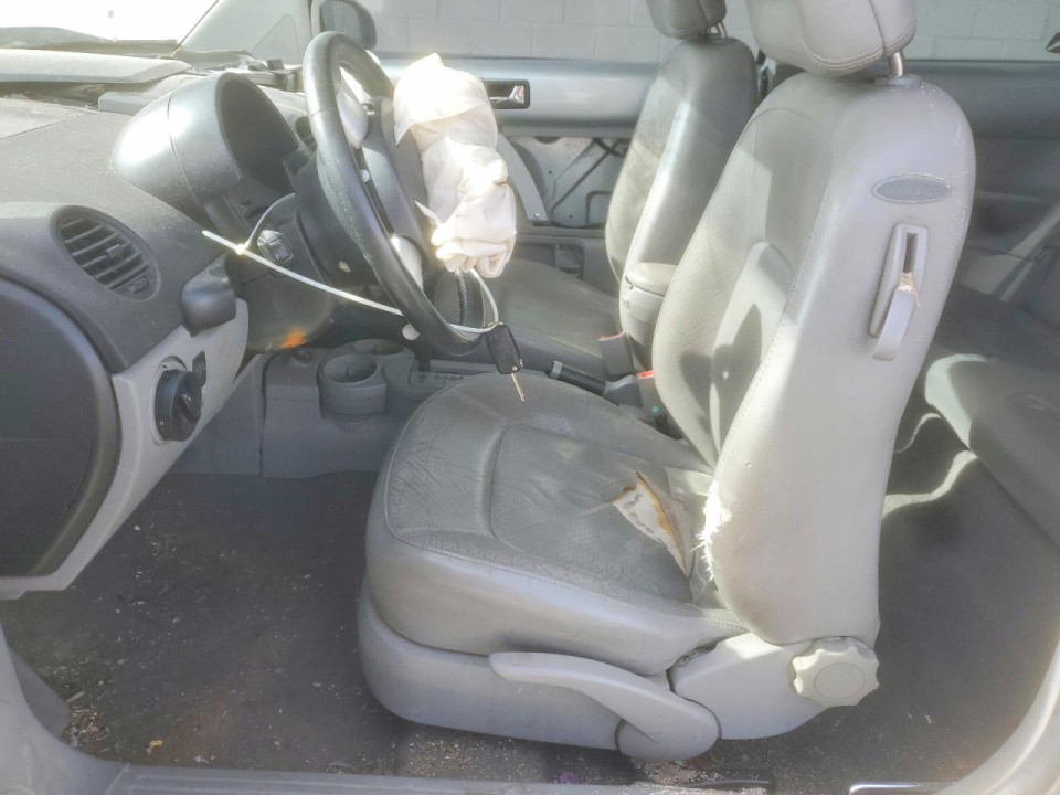 Volkswagen BEETLE 2002 — Copart