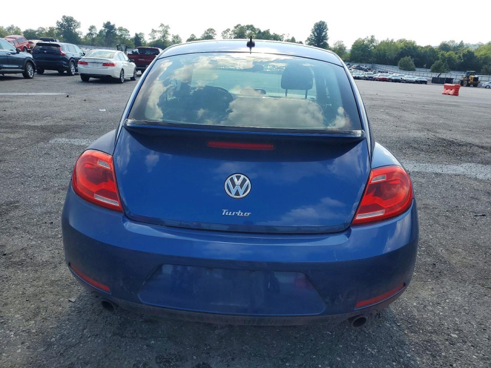 Volkswagen BEETLE 2012 — Copart