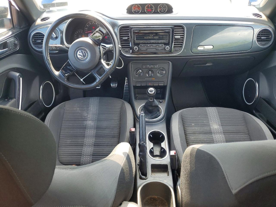 Volkswagen BEETLE 2012 — Copart