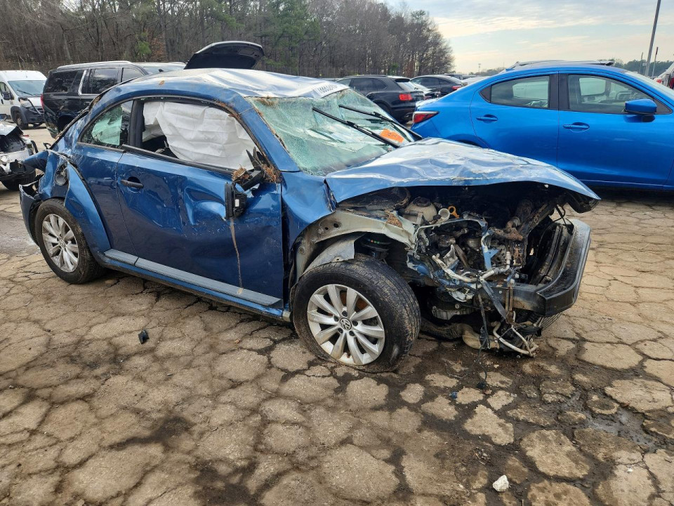 Volkswagen BEETLE 2018 — Copart
