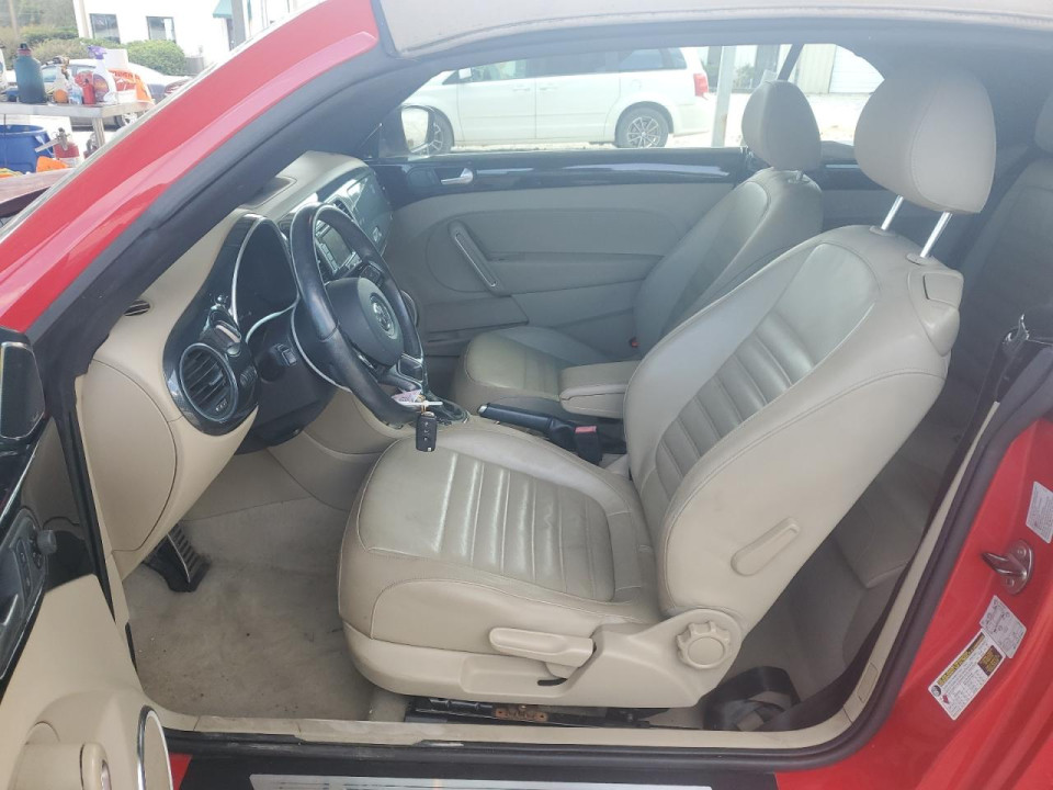 Volkswagen BEETLE 2013 — Copart