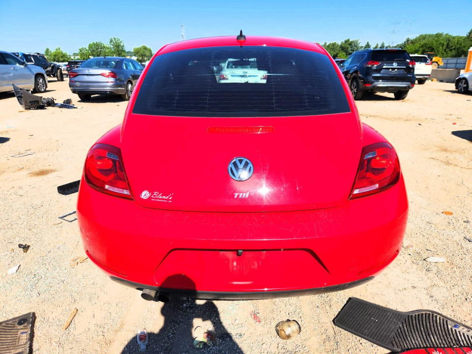 Volkswagen BEETLE 2013 — Copart
