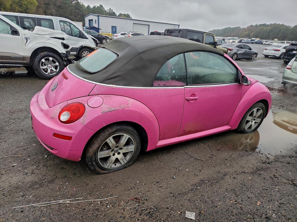 Volkswagen BEETLE 2004 — Copart