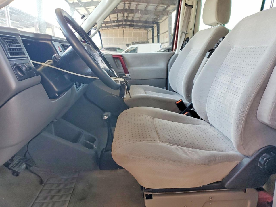 Volkswagen EUROVAN 2002 — Copart