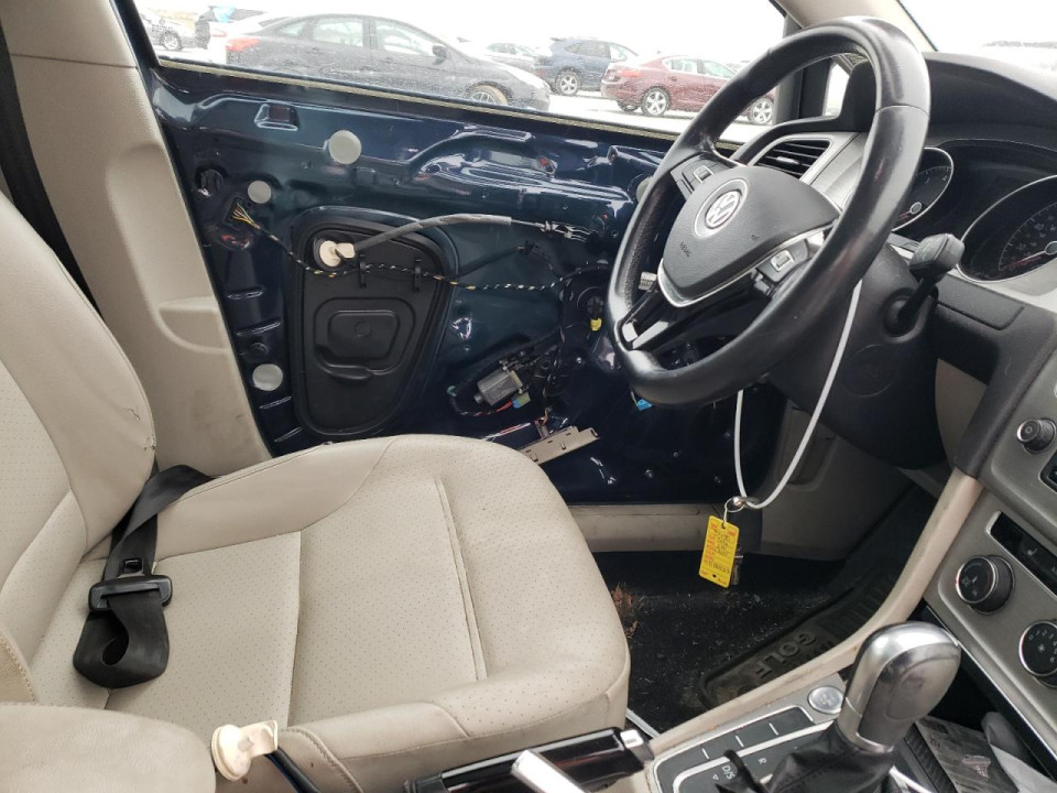 Volkswagen GOLF 2016 — Copart