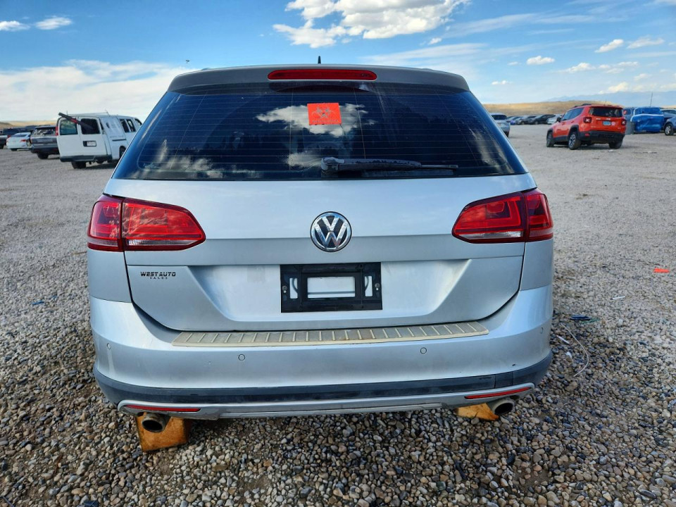 Volkswagen GOLF 2017 — Copart
