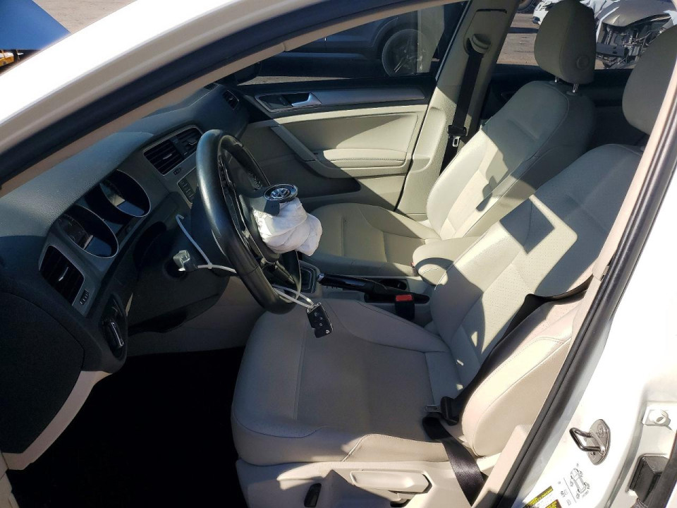 Volkswagen GOLF 2016 — Copart