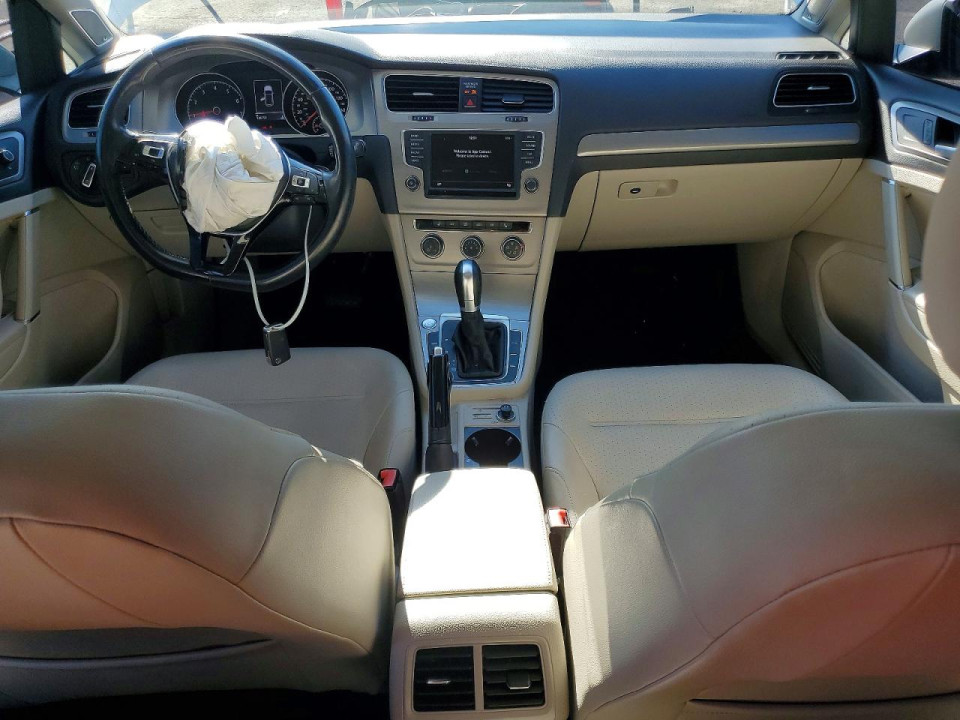 Volkswagen GOLF 2016 — Copart